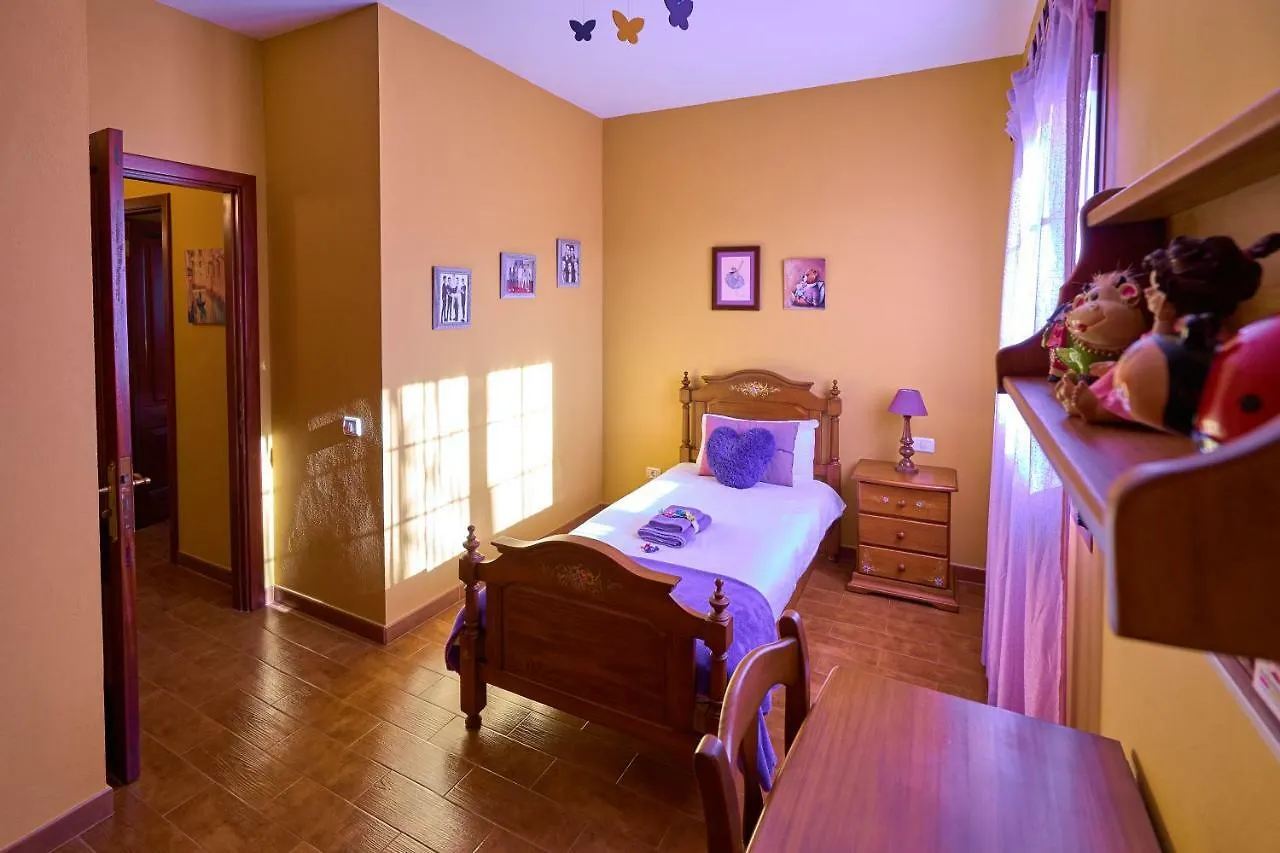 Casa Mami Yaya Villa Firgas 0*,  Spain